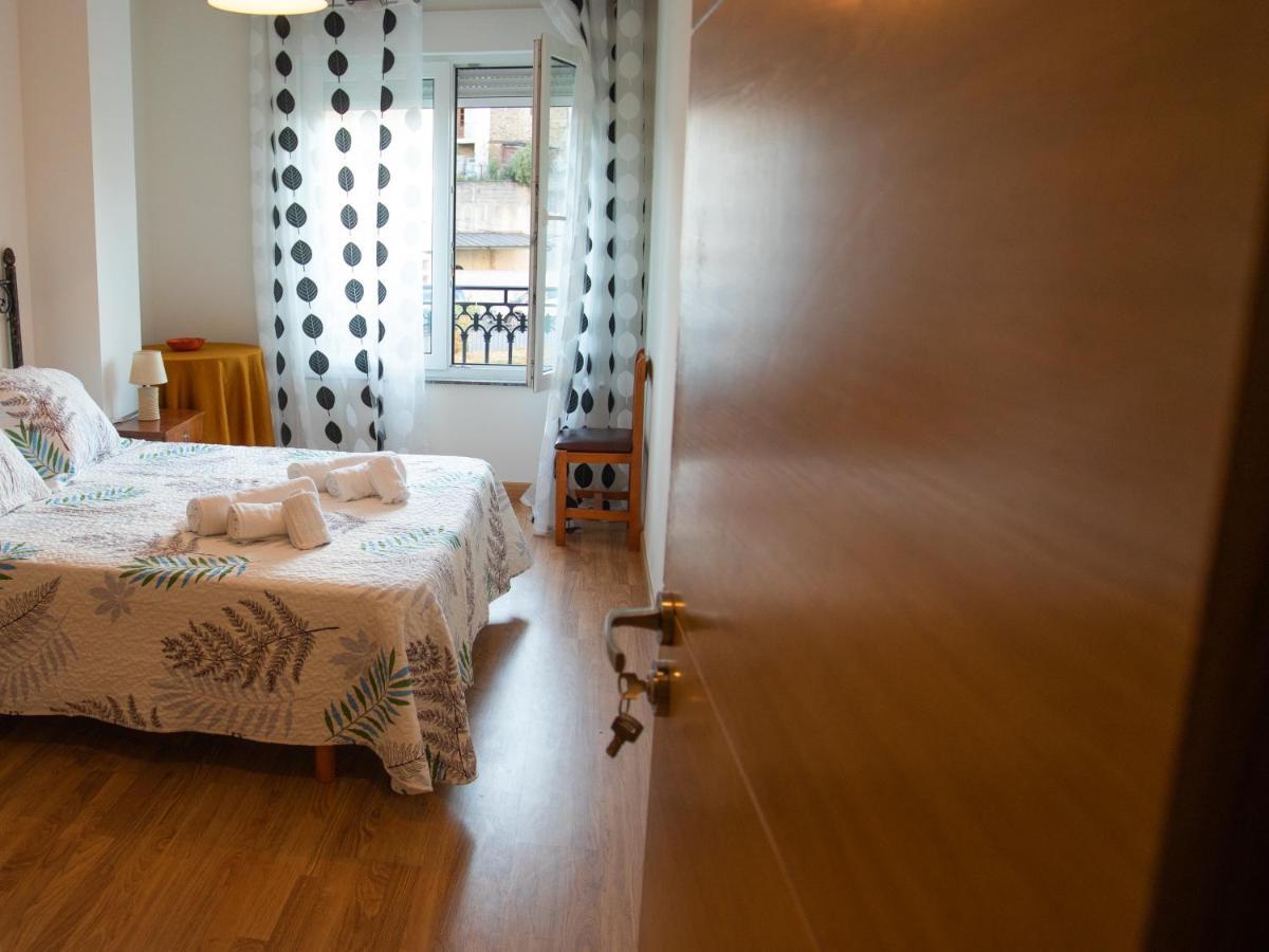 Vivavi Piso Apartment Sarria Exterior photo